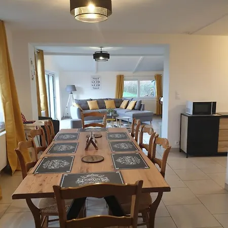 La Crinière Au Vent Hébergement de vacances Étréaupont