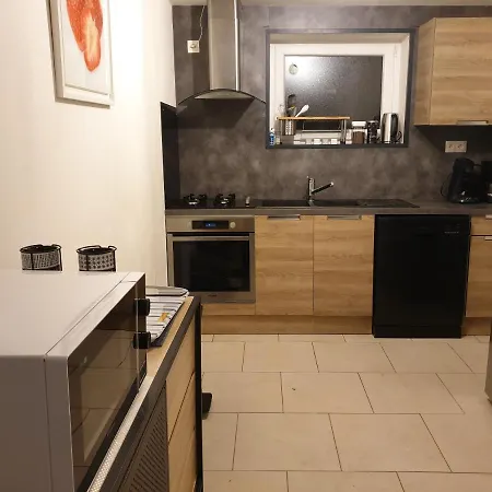 La Crinière Au Vent *